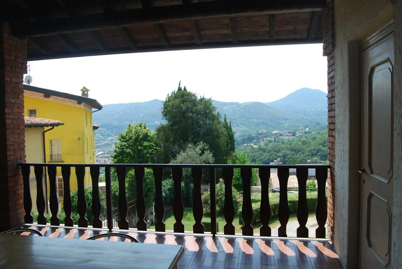 Дом отдыха Agriturismo Cascina Bissiniga Сало