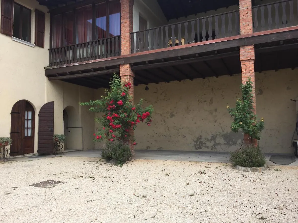 Agriturismo Cascina Bissiniga Saló Ferienhaus